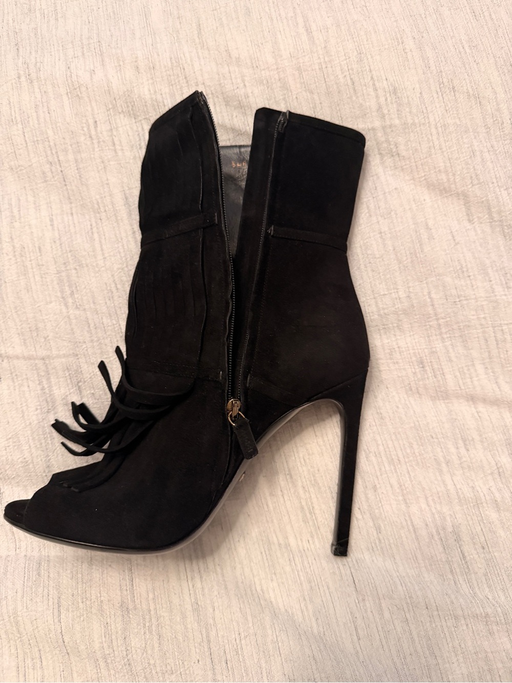 Gucci black Becky suede Heels gladiator boots - Picture 13 of 16